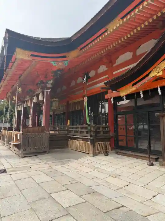 八坂神社(祇園さん)の{uncategorized: "未分類", other: "その他", undefined: "問題あり", building: "その他建物", grave: "お墓", sacred_gate: "鳥居", guardian: "狛犬", statue: "像", buddha: "仏像", history: "歴史", nature: "自然", garden: "庭園", animal: "動物", pagoda: "塔", temizu: "手水舎", mountain_gate: "山門・神門", sanctuary: "本殿・本堂", subordinate: "末社・摂社", art: "芸術", scenery: "景色", jizo: "地蔵", ema: "絵馬", goshuin: "御朱印", omikuji: "おみくじ", items: "授与品その他", amulet: "お守り", goshuincho: "御朱印帳", eats: "食事", festival: "お祭り", votive_dance: "神楽", shichigosan: "七五三参", wedding: "結婚式", experience: "体験その他", initially: "初詣", around: "周辺", anti_infection: "感染症対策"}