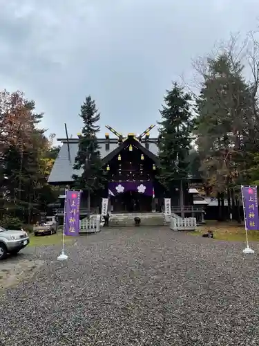 上川神社の本殿