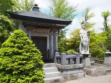 興福院お玉観音堂の本殿・本堂