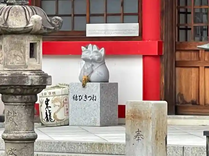 生玉稲荷神社の狛犬