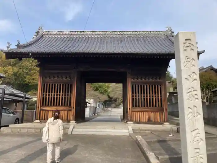 田潮八幡神社の山門