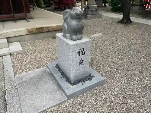 三輪神社の狛犬