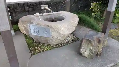 水神社の手水舎