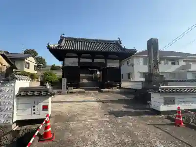 妙政寺の{uncategorized: "未分類", other: "その他", undefined: "問題あり", building: "その他建物", grave: "お墓", sacred_gate: "鳥居", guardian: "狛犬", statue: "像", buddha: "仏像", history: "歴史", nature: "自然", garden: "庭園", animal: "動物", pagoda: "塔", temizu: "手水舎", mountain_gate: "山門・神門", sanctuary: "本殿・本堂", subordinate: "末社・摂社", art: "芸術", scenery: "景色", jizo: "地蔵", ema: "絵馬", goshuin: "御朱印", omikuji: "おみくじ", items: "授与品その他", amulet: "お守り", goshuincho: "御朱印帳", eats: "食事", festival: "お祭り", votive_dance: "神楽", shichigosan: "七五三参", wedding: "結婚式", experience: "体験その他", initially: "初詣", around: "周辺", anti_infection: "感染症対策"}
