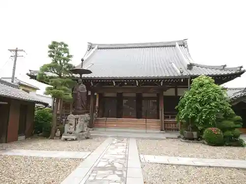 正明寺の本殿・本堂
