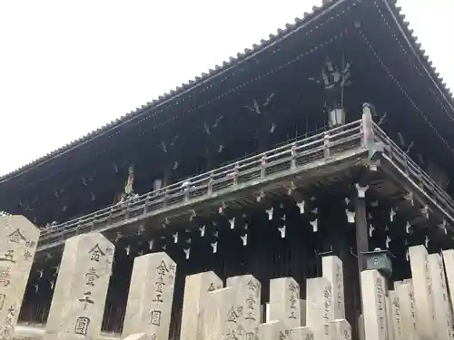 東大寺の本殿・本堂
