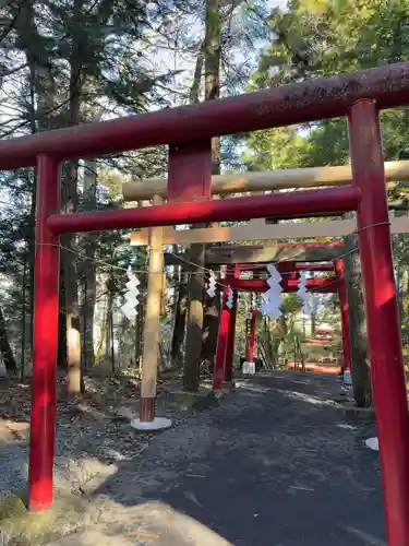 新屋山神社(山梨県)