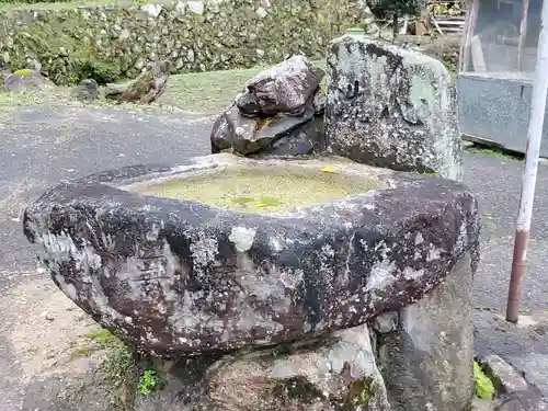 迦具神社の手水舎