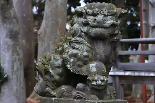 諏方神社の狛犬