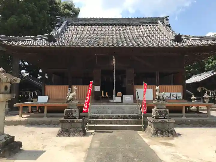 稲荷神社の本殿・本堂