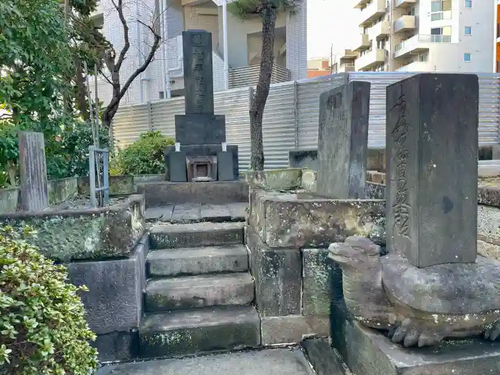 仙寿院の{uncategorized: "未分類", other: "その他", undefined: "問題あり", building: "その他建物", grave: "お墓", sacred_gate: "鳥居", guardian: "狛犬", statue: "像", buddha: "仏像", history: "歴史", nature: "自然", garden: "庭園", animal: "動物", pagoda: "塔", temizu: "手水舎", mountain_gate: "山門・神門", sanctuary: "本殿・本堂", subordinate: "末社・摂社", art: "芸術", scenery: "景色", jizo: "地蔵", ema: "絵馬", goshuin: "御朱印", omikuji: "おみくじ", items: "授与品その他", amulet: "お守り", goshuincho: "御朱印帳", eats: "食事", festival: "お祭り", votive_dance: "神楽", shichigosan: "七五三参", wedding: "結婚式", experience: "体験その他", initially: "初詣", around: "周辺", anti_infection: "感染症対策"}