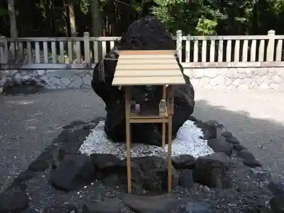 岡神社(滋賀県)