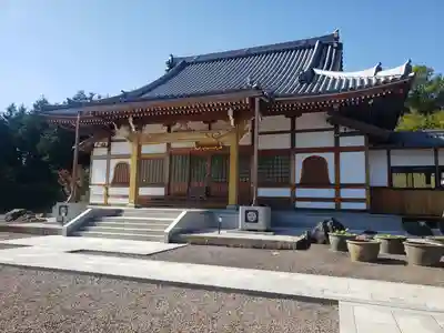 慈眼寺の本殿・本堂