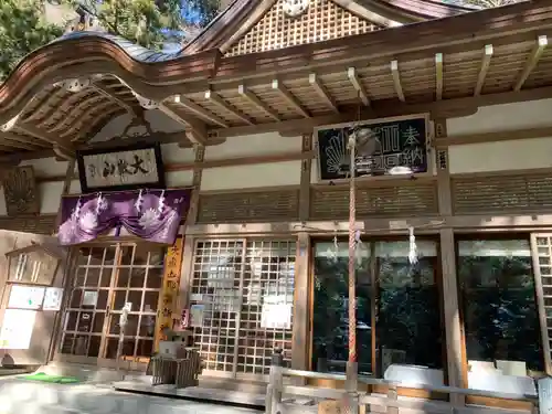 大嶽山那賀都神社の本殿・本堂