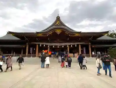 寒川神社の本殿・本堂