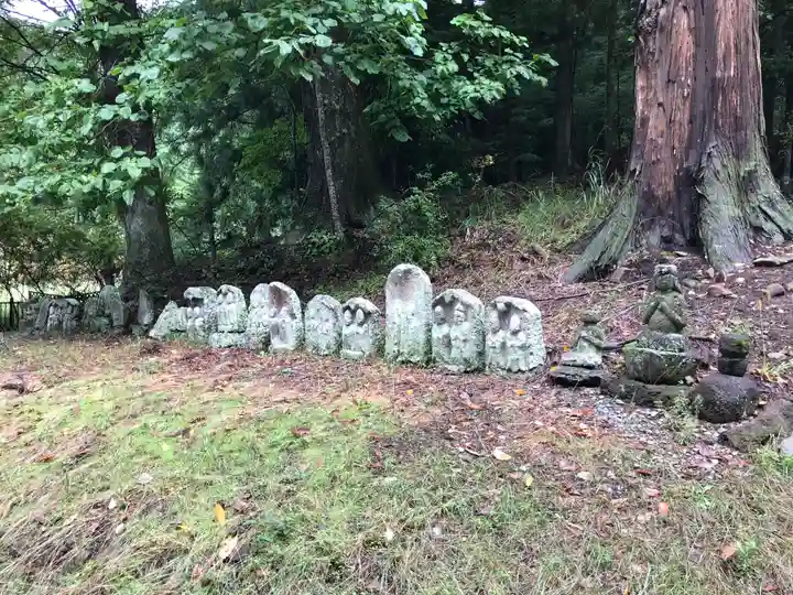 新海三社神社(長野県)