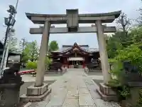 素盞嗚神社の{uncategorized: "未分類", other: "その他", undefined: "問題あり", building: "その他建物", grave: "お墓", sacred_gate: "鳥居", guardian: "狛犬", statue: "像", buddha: "仏像", history: "歴史", nature: "自然", garden: "庭園", animal: "動物", pagoda: "塔", temizu: "手水舎", mountain_gate: "山門・神門", sanctuary: "本殿・本堂", subordinate: "末社・摂社", art: "芸術", scenery: "景色", jizo: "地蔵", ema: "絵馬", goshuin: "御朱印", omikuji: "おみくじ", items: "授与品その他", amulet: "お守り", goshuincho: "御朱印帳", eats: "食事", festival: "お祭り", votive_dance: "神楽", shichigosan: "七五三参", wedding: "結婚式", experience: "体験その他", initially: "初詣", around: "周辺", anti_infection: "感染症対策"}