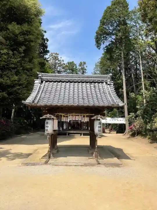 菌神社の山門・神門