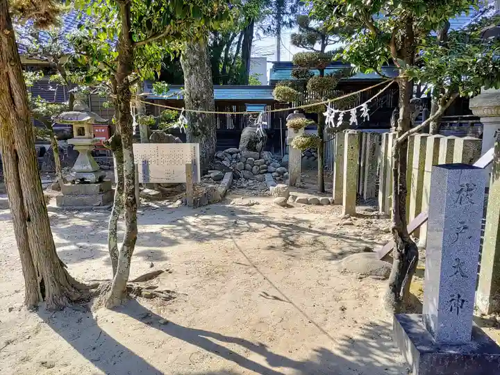 稲木神社(寄木町)の末社・摂社