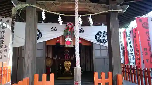 妙法稲荷神社の本殿・本堂