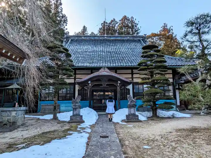 法音寺の本殿・本堂
