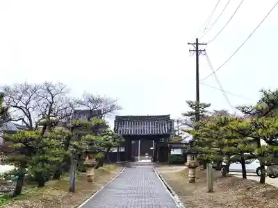 妙勝寺の山門・神門