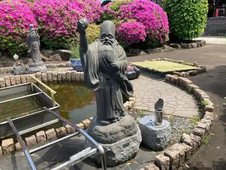 醫王寺の{uncategorized: "未分類", other: "その他", undefined: "問題あり", building: "その他建物", grave: "お墓", sacred_gate: "鳥居", guardian: "狛犬", statue: "像", buddha: "仏像", history: "歴史", nature: "自然", garden: "庭園", animal: "動物", pagoda: "塔", temizu: "手水舎", mountain_gate: "山門・神門", sanctuary: "本殿・本堂", subordinate: "末社・摂社", art: "芸術", scenery: "景色", jizo: "地蔵", ema: "絵馬", goshuin: "御朱印", omikuji: "おみくじ", items: "授与品その他", amulet: "お守り", goshuincho: "御朱印帳", eats: "食事", festival: "お祭り", votive_dance: "神楽", shichigosan: "七五三参", wedding: "結婚式", experience: "体験その他", initially: "初詣", around: "周辺", anti_infection: "感染症対策"}