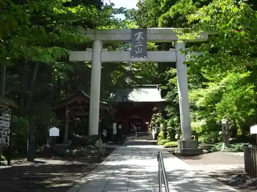 富士山東口本宮 冨士浅間神社の鳥居