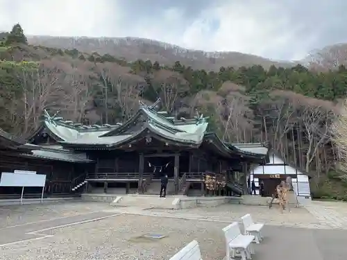 函館八幡宮の本殿