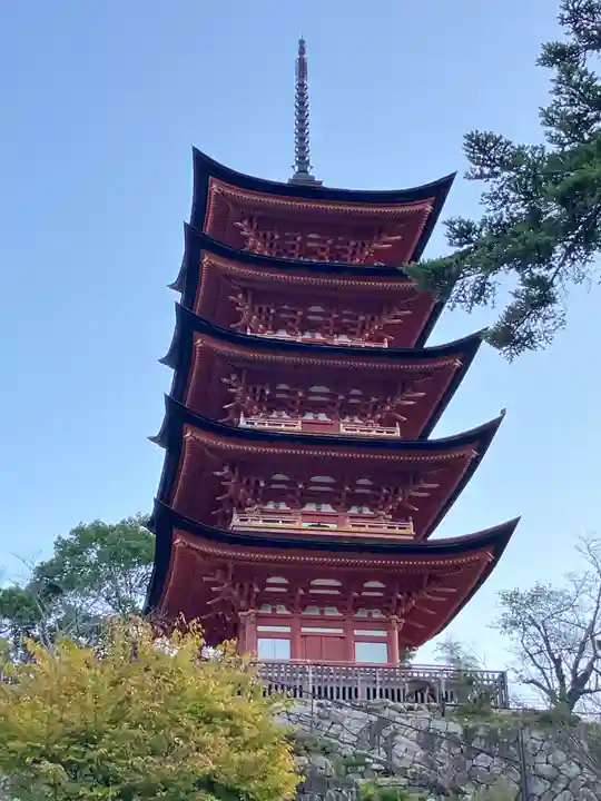 厳島神社(広島県)