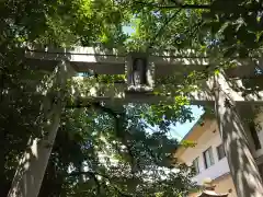 玉造稲荷神社の鳥居