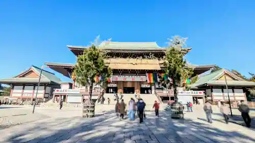 成田山新勝寺の本殿・本堂