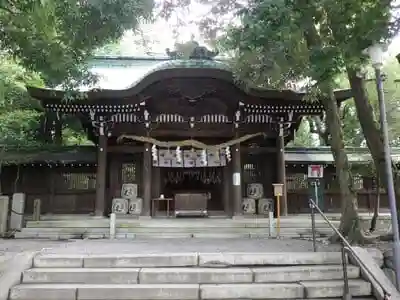 堤治神社の本殿