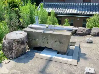 中之坊寺の手水舎