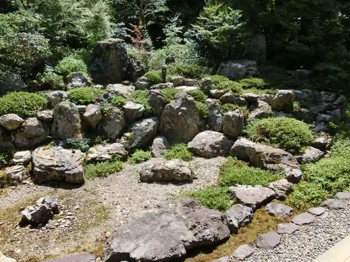 天徳寺の庭園