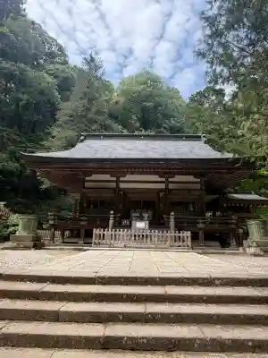 武蔵二宮 金鑚神社の{uncategorized: "未分類", other: "その他", undefined: "問題あり", building: "その他建物", grave: "お墓", sacred_gate: "鳥居", guardian: "狛犬", statue: "像", buddha: "仏像", history: "歴史", nature: "自然", garden: "庭園", animal: "動物", pagoda: "塔", temizu: "手水舎", mountain_gate: "山門・神門", sanctuary: "本殿・本堂", subordinate: "末社・摂社", art: "芸術", scenery: "景色", jizo: "地蔵", ema: "絵馬", goshuin: "御朱印", omikuji: "おみくじ", items: "授与品その他", amulet: "お守り", goshuincho: "御朱印帳", eats: "食事", festival: "お祭り", votive_dance: "神楽", shichigosan: "七五三参", wedding: "結婚式", experience: "体験その他", initially: "初詣", around: "周辺", anti_infection: "感染症対策"}