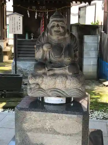 千住神社の像