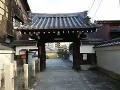 極楽寺の山門