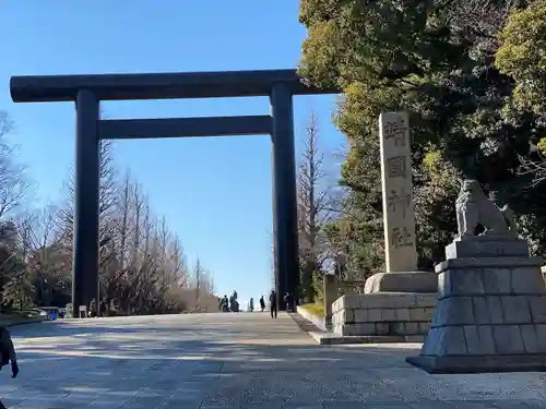 靖國神社の鳥居