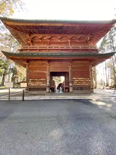 比叡山延暦寺の山門