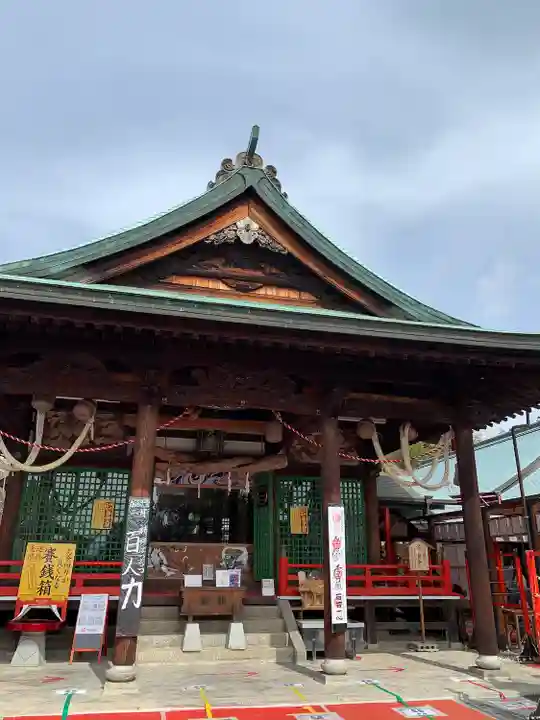 白崎八幡宮の本殿・本堂
