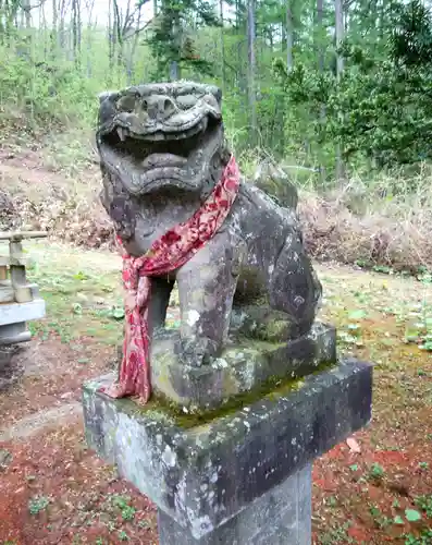 忠類神社の狛犬