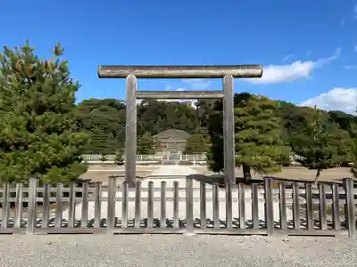 明治天皇伏見桃山陵(京都府)