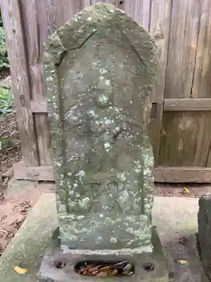 白山神社の仏像