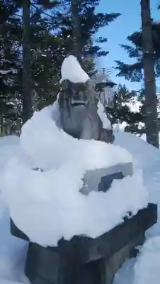 中札内神社の狛犬