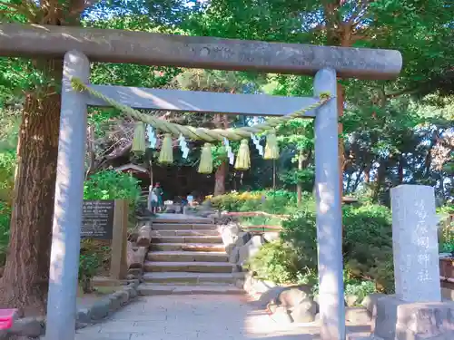 葛原岡神社の鳥居