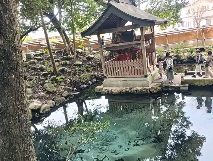 泉神社の{uncategorized: "未分類", other: "その他", undefined: "問題あり", building: "その他建物", grave: "お墓", sacred_gate: "鳥居", guardian: "狛犬", statue: "像", buddha: "仏像", history: "歴史", nature: "自然", garden: "庭園", animal: "動物", pagoda: "塔", temizu: "手水舎", mountain_gate: "山門・神門", sanctuary: "本殿・本堂", subordinate: "末社・摂社", art: "芸術", scenery: "景色", jizo: "地蔵", ema: "絵馬", goshuin: "御朱印", omikuji: "おみくじ", items: "授与品その他", amulet: "お守り", goshuincho: "御朱印帳", eats: "食事", festival: "お祭り", votive_dance: "神楽", shichigosan: "七五三参", wedding: "結婚式", experience: "体験その他", initially: "初詣", around: "周辺", anti_infection: "感染症対策"}