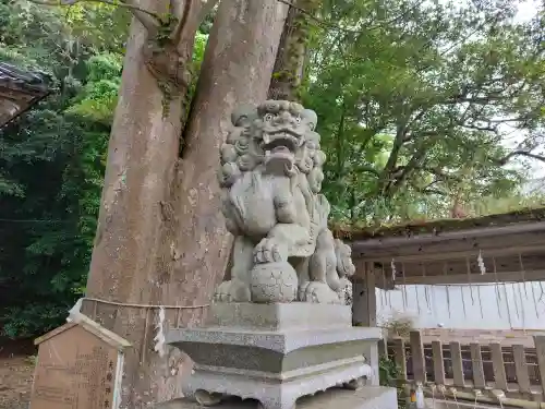 少比古那神社の{uncategorized: "未分類", other: "その他", undefined: "問題あり", building: "その他建物", grave: "お墓", sacred_gate: "鳥居", guardian: "狛犬", statue: "像", buddha: "仏像", history: "歴史", nature: "自然", garden: "庭園", animal: "動物", pagoda: "塔", temizu: "手水舎", mountain_gate: "山門・神門", sanctuary: "本殿・本堂", subordinate: "末社・摂社", art: "芸術", scenery: "景色", jizo: "地蔵", ema: "絵馬", goshuin: "御朱印", omikuji: "おみくじ", items: "授与品その他", amulet: "お守り", goshuincho: "御朱印帳", eats: "食事", festival: "お祭り", votive_dance: "神楽", shichigosan: "七五三参", wedding: "結婚式", experience: "体験その他", initially: "初詣", around: "周辺", anti_infection: "感染症対策"}