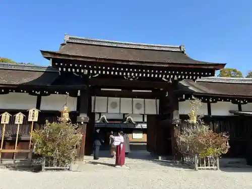 賀茂御祖神社（下鴨神社）の{uncategorized: "未分類", other: "その他", undefined: "問題あり", building: "その他建物", grave: "お墓", sacred_gate: "鳥居", guardian: "狛犬", statue: "像", buddha: "仏像", history: "歴史", nature: "自然", garden: "庭園", animal: "動物", pagoda: "塔", temizu: "手水舎", mountain_gate: "山門・神門", sanctuary: "本殿・本堂", subordinate: "末社・摂社", art: "芸術", scenery: "景色", jizo: "地蔵", ema: "絵馬", goshuin: "御朱印", omikuji: "おみくじ", items: "授与品その他", amulet: "お守り", goshuincho: "御朱印帳", eats: "食事", festival: "お祭り", votive_dance: "神楽", shichigosan: "七五三参", wedding: "結婚式", experience: "体験その他", initially: "初詣", around: "周辺", anti_infection: "感染症対策"}