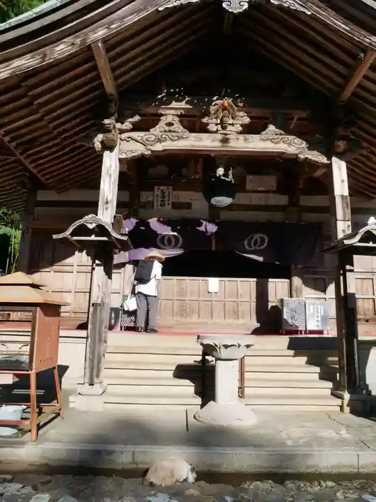 清滝寺の本殿・本堂